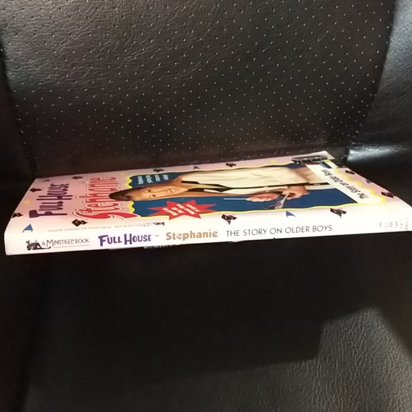 Full House-Stephanie Novel - Picture 4 of 5